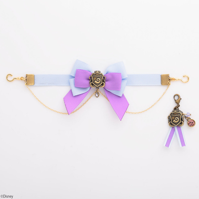 ワンダーランド マルチストッパーチャーム」2,750円（税込）（C）Disney