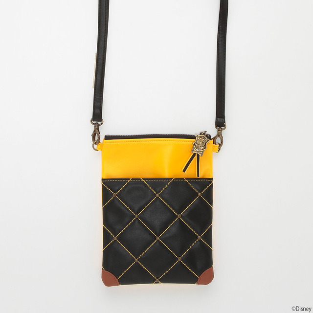 ワンダーランド ワンダーショルダー」4,400円（税込）（C）Disney