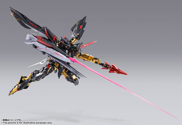 「ガンダムアストレイゴールドフレーム天ミナ （天空の皇女Ver.）」25,000円（税別）（C）創通・サンライズ