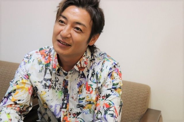 【インタビュー】つるの剛士が語る女性向けコンテンツ の魅力とはーー【2.85次元】教育番組パロディショー「うたってにこりん☆」インタビュー