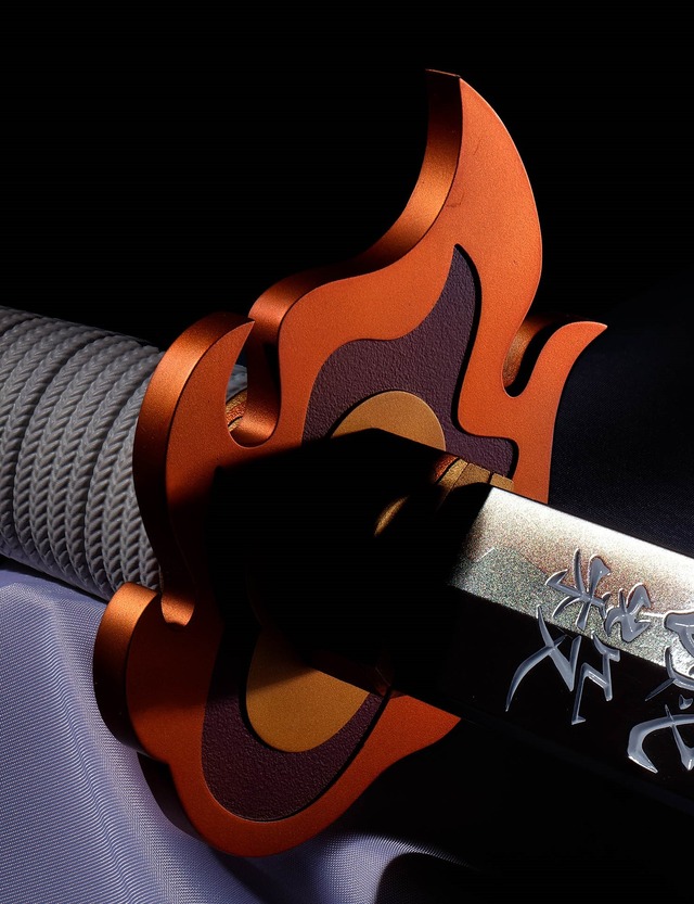 鬼滅の刃 煉獄杏寿郎の 日輪刀 が約1 1スケールで登場 炎 や日野聡によるセリフを多数収録 アニメ アニメ