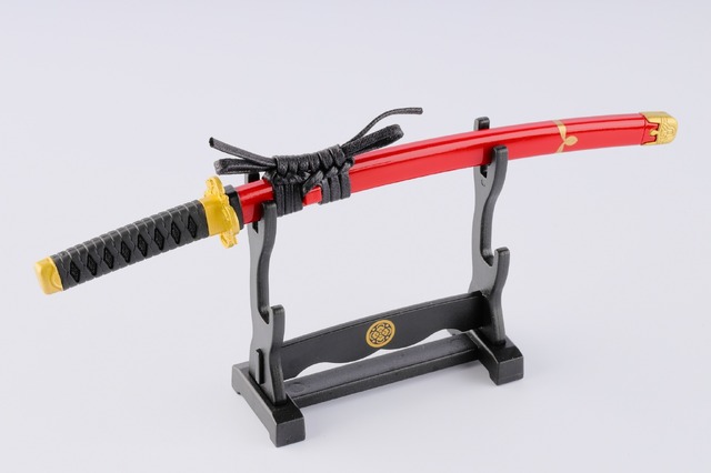 「刀剣乱舞-ONLINE-ペーパーナイフ 加州清光モデル」4,000円（税抜）（C）2015 EXNOA LLC/Nitroplus