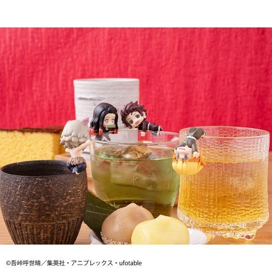 「お茶友シリーズ　鬼滅の刃 セット」5,148円（税込）(c)吾峠呼世晴／集英社・アニプレックス・ufotable