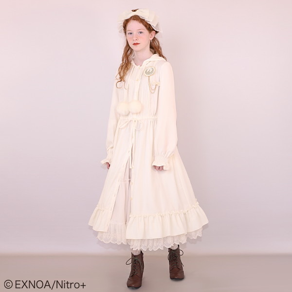 「刀剣乱舞-ONLINE-鶴丸国永ワンピース」24,800円（税抜）(c)2015 EXNOA LLC/Nitroplus