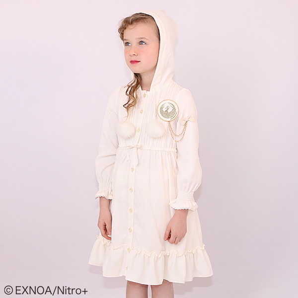 「刀剣乱舞-ONLINE-鶴丸国永ワンピース」24,800円（税抜）(c)2015 EXNOA LLC/Nitroplus