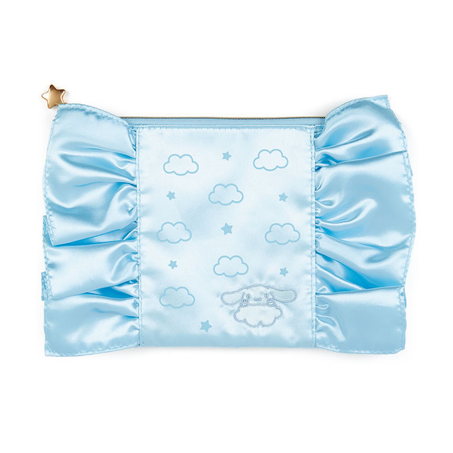 「フリルマスクポーチ」1,650円（税込）（C）’21 SANRIO 著作（株）サンリオ