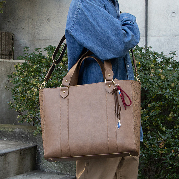 「ナディア モデル バッグ」14,800円(税別)（C）NHK・NEP