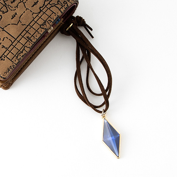 「ナディア モデル 二つ折り財布」10,800円(税別)（C）NHK・NEP