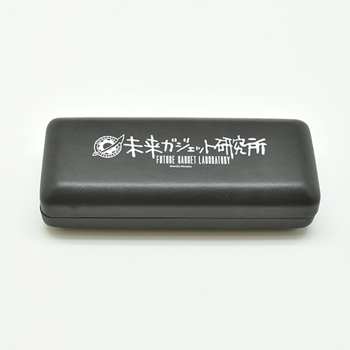 「メガネケース」（C）MAGES./Nitroplus