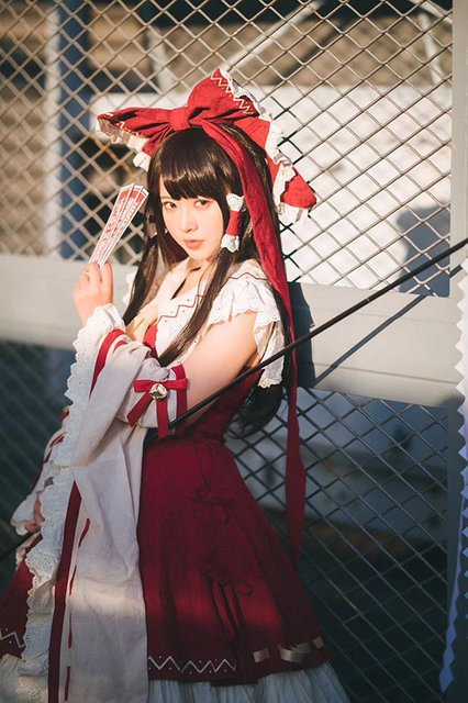 『東方Project』博麗霊夢／撮影：天秤