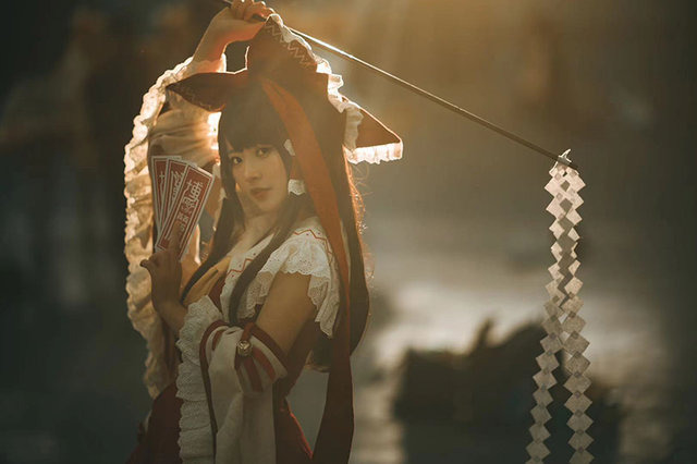 『東方Project』博麗霊夢／撮影：天秤