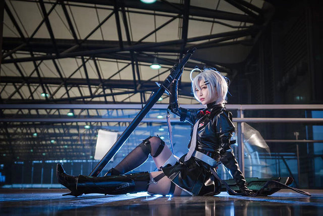 『代号23』瞳／撮影：三火_皮