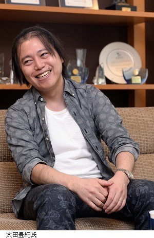 井上俊次（ランティス代表取締役社長）×太田豊紀（ドワンゴ執行役員）トーク　第2回「アニソン、海外を目指す！」