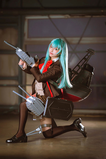 『艦隊これくしょん -艦これ-』鈴谷改二／モデル：KAPI、撮影：乃木章