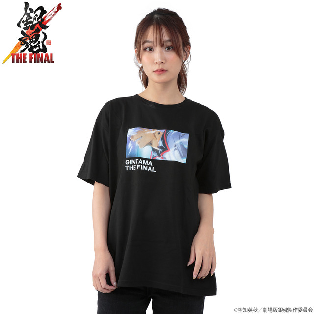 銀魂 THE FINAL シーンプリントTシャツ4,290円（税込）銀魂 THE FINAL コラージュマフラータオル2,090円（税込）（C）空知英秋／劇場版銀魂製作委員会