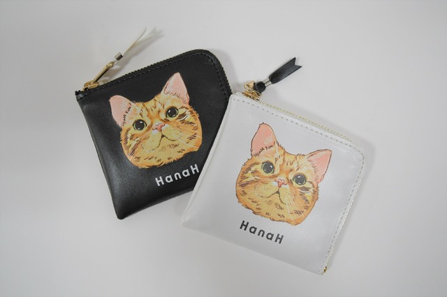 ＜HanaH＞×エイドリアン・ホーガン：ミニウォレット　各4,950円