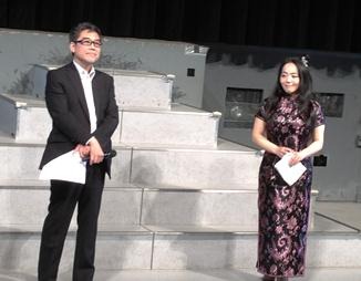 角川書店 代表取締役社長・井上伸一郎さんと映劇プロデューサー豊陽子さん