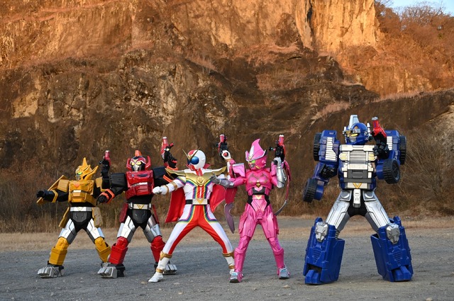 『機界戦隊ゼンカイジャー THE MOVIE 赤い戦い！オール戦隊大集会！！』スーパーヒーロープロジェクト（C）テレビ朝日・東映 AG・東映