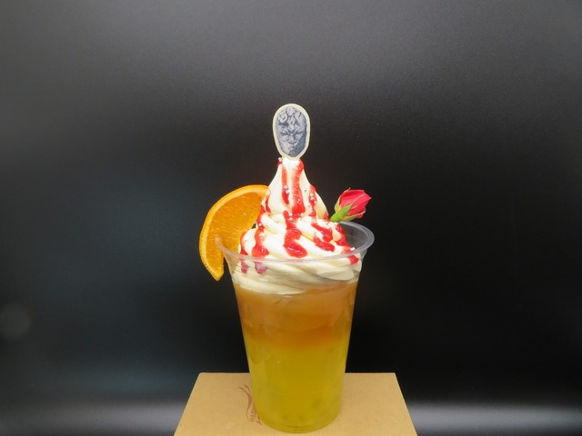 「JOJO WORLD in YOKOHAMA」山吹色の波紋疾走 オレンジティー（C）荒木飛呂彦&LUCKY LAND COMMUNICATIONS/集英社・ジョジョの奇妙な冒険 THE ANIMATION PROJECT