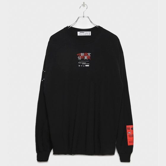 「呪術廻戦×LEGENDA　釘崎野薔薇 l/s Tee(Beige/Black)」9,900円（税込）(C)芥見下々／集英社・呪術廻戦製作委員会