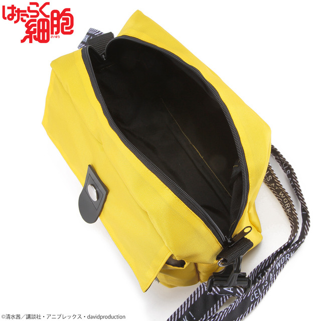「はたらく細胞 血小板デザインビッグポーチ」7,150円（税込／送料・手数料別途）（C）清水茜／講談社・アニプレックス・davidproduction