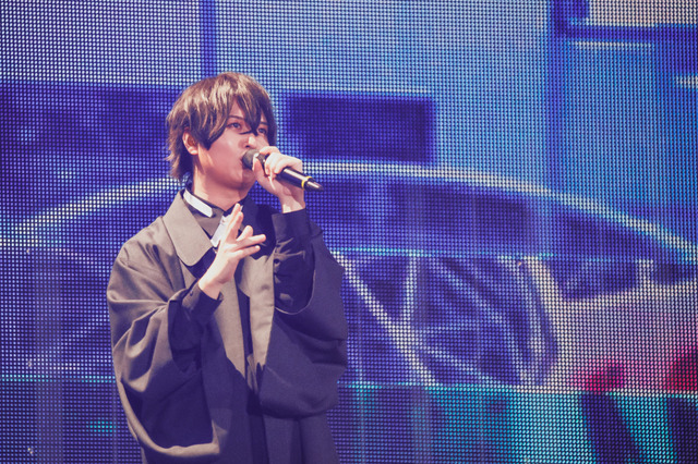 『ヒプノシスマイク-Division Rap Battle- 6th LIVE <<2nd D.R.B>>』3rd Battle 斉藤壮馬 photo by粂井健太／nishinaga “saicho” isao／小林弘輔（C）AbemaTV,Inc.（C） King Record Co., Ltd. All rights reserved.