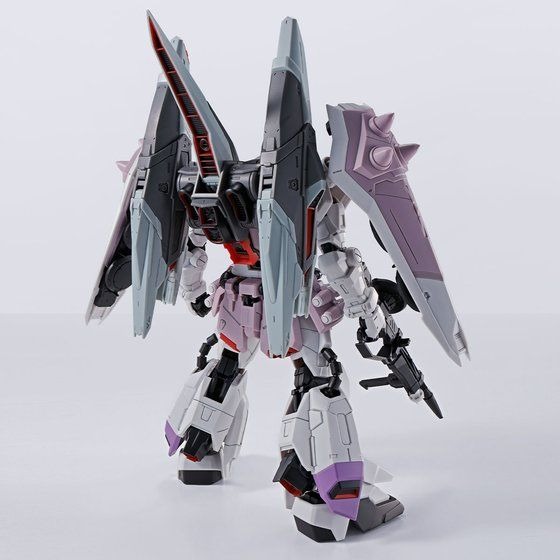 「MG 1/100 ブレイズザクファントム（レイ・ザ・バレル専用機）」5,170円（税込）（C）創通・サンライズ