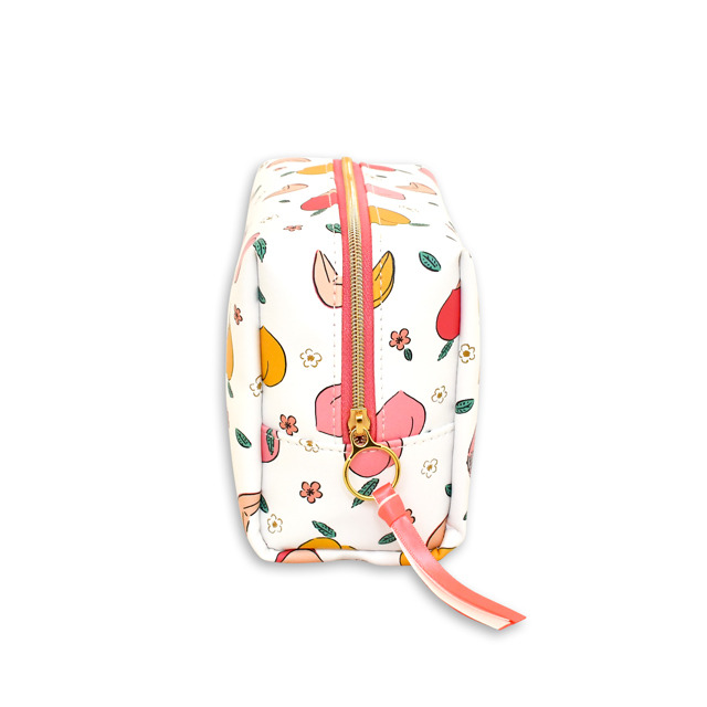 「ボックスポーチ」太鼓鐘貞宗・物吉貞宗・亀甲貞宗 2,970円（税込）（C）2015 EXNOA LLC/Nitroplus