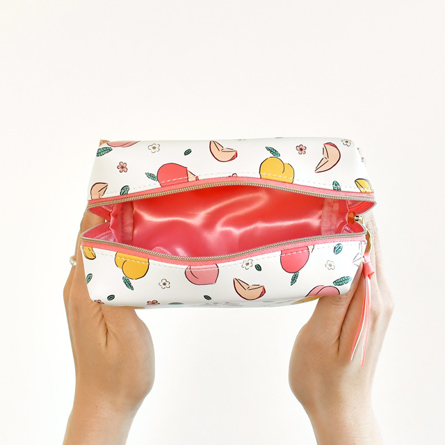 「ボックスポーチ」太鼓鐘貞宗・物吉貞宗・亀甲貞宗 2,970円（税込）（C）2015 EXNOA LLC/Nitroplus