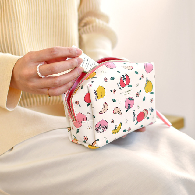 「ボックスポーチ」太鼓鐘貞宗・物吉貞宗・亀甲貞宗 2,970円（税込）（C）2015 EXNOA LLC/Nitroplus