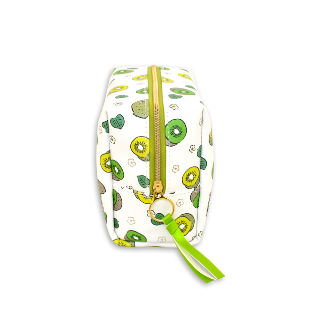 「ボックスポーチ」大典太光世・ソハヤノツルキ 2,970円（税込）（C）2015 EXNOA LLC/Nitroplus