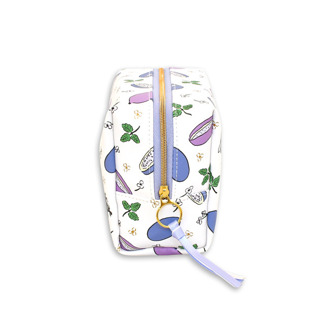 「ボックスポーチ」にっかり青江・数珠丸恒次 2,970円（税込）（C）2015 EXNOA LLC/Nitroplus