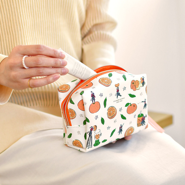 「ボックスポーチ」陸奥守吉行 2,970円（税込）（C）2015 EXNOA LLC/Nitroplus