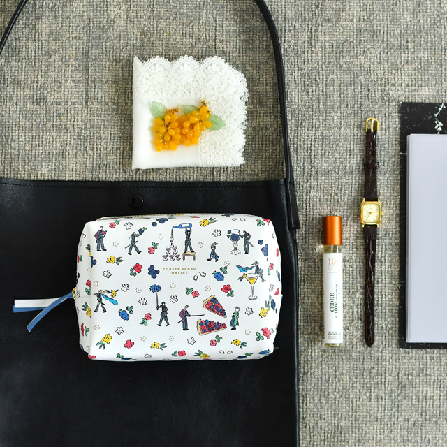 「ボックスポーチ」燭台切光忠・大般若長光・小竜景光 ・謙信景光・小豆長光 2,970円（税込）（C）2015 EXNOA LLC/Nitroplus