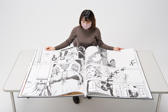 進撃の巨人 エレン巨人が読むなら 巨人用 コミックスが世界100冊限定発売 目指せギネス世界記録 アニメ アニメ