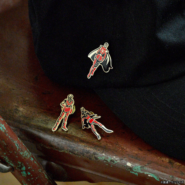 STRICT-G『ガンダムシリーズ』Red Comet Chronicle ピンズ 880円(税込)（C）創通・サンライズ