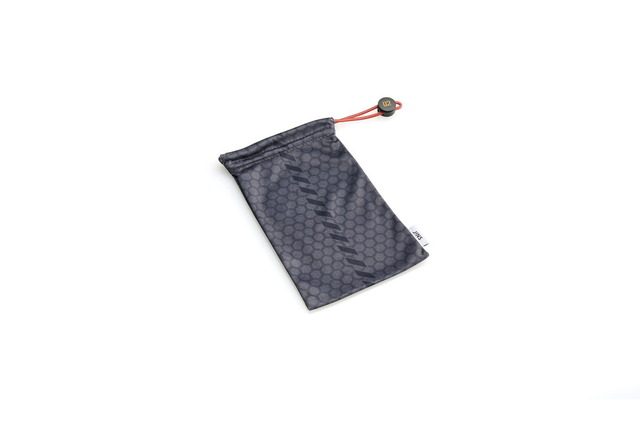 「JINS×EVANGELION」2号機メガネ　12,000円（税別）