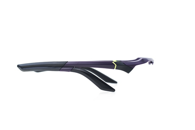 「JINS×EVANGELION」初号機サングラス　12,000円（税別）