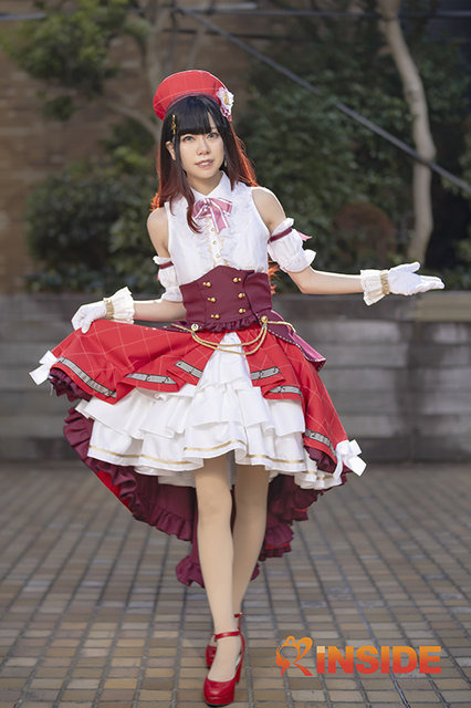 鈴鹿詩子（にじさんじ・Vチューバー、新デフォルト衣装）／モデル：杏奈