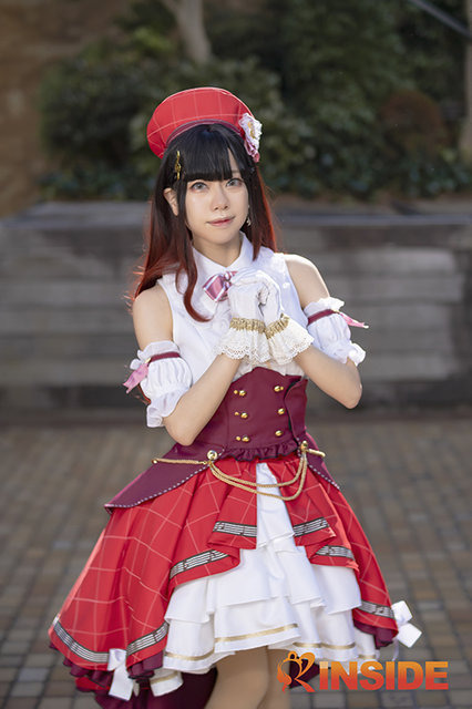 鈴鹿詩子（にじさんじ・Vチューバー、新デフォルト衣装）／モデル：杏奈