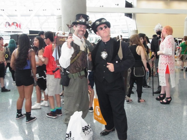 会場は大混雑！米国アニメエキスポ2014で見かけたコスプレイヤーたち（3日目）