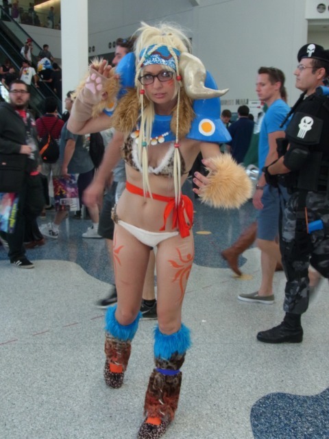 会場は大混雑！米国アニメエキスポ2014で見かけたコスプレイヤーたち（3日目）