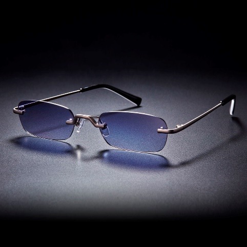 「呪術廻戦 眼鏡コレクション」五条悟モデル 14,850円(税込)(C)芥見下々／集英社・呪術廻戦製作委員会