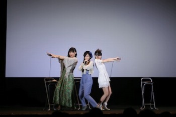 「ご注文はうさぎですか？」オールナイト上映会