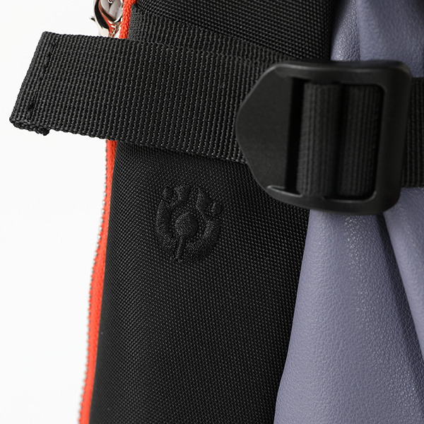 「『機動戦艦ナデシコ』コラボレーション　バッグ」15,180円（税込）（C）Production I.G／ナデシコ製作委員会・テレビ東京