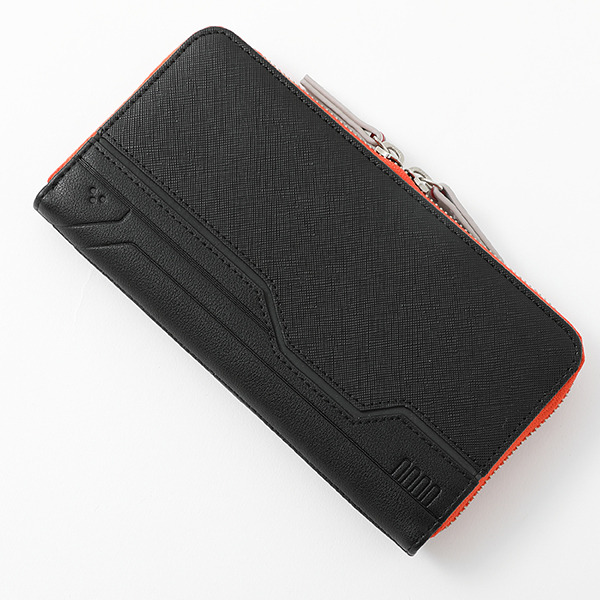 「『機動戦艦ナデシコ』コラボレーション　財布」11,880円（税込）（C）Production I.G／ナデシコ製作委員会・テレビ東京