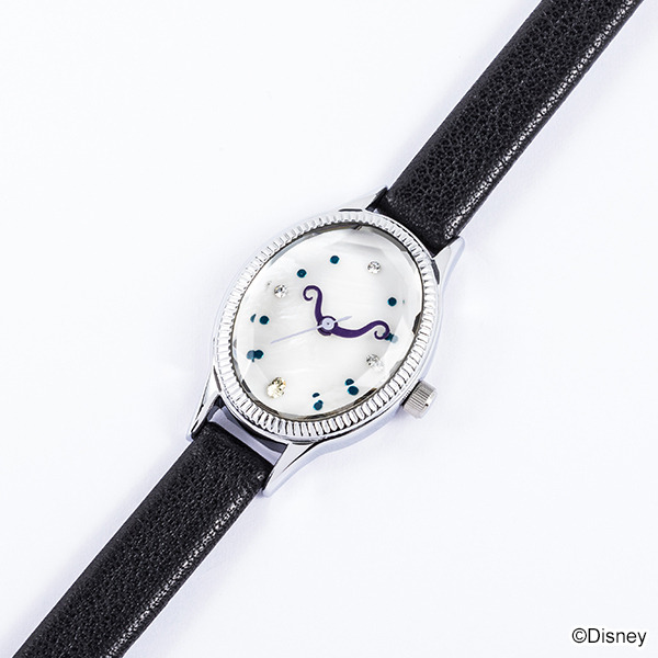 『ディズニーツイステッドワンダーランド』デザイン腕時計 オクタヴィネル寮デザイン各15,180円(税込)（C）Disney