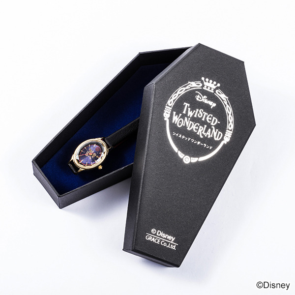 『ディズニーツイステッドワンダーランド』デザイン腕時計 ポムフィオーレ寮デザイン各15,180円(税込)（C）Disney