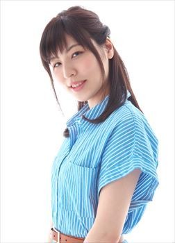 衣川里佳