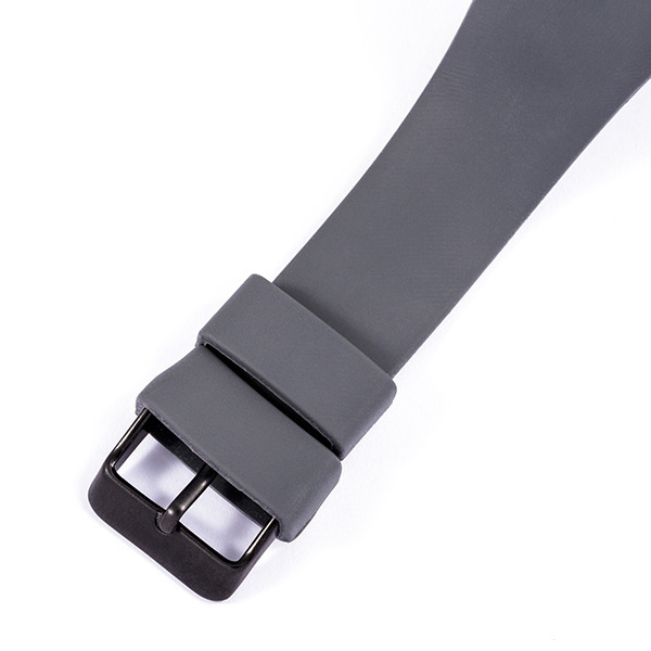 『刀剣乱舞-ONLINE-』コラボレーション 腕時計「厚藤四郎モデル」（C）2015 EXNOA LLC/Nitroplus